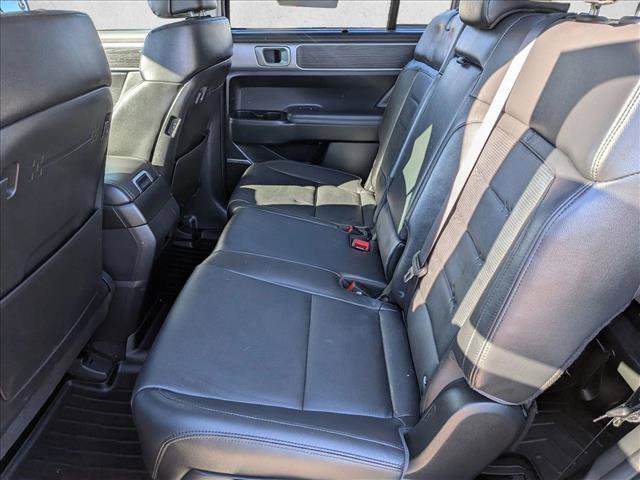 Used 2024 Hyundai Santa Fe Limited image 20