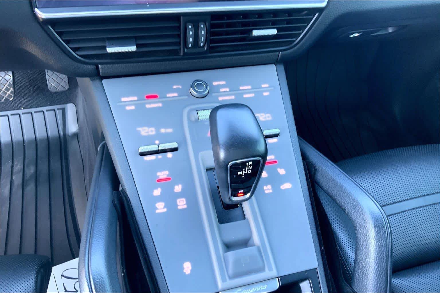 Used 2019 Porsche Cayenne AWD/4WD image 35