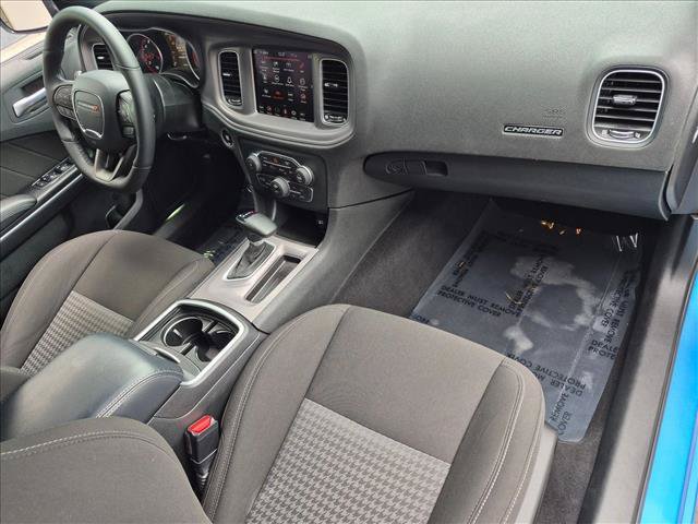 Used 2023 Dodge Charger R/T w/ Performance Handling Group RWD image 22