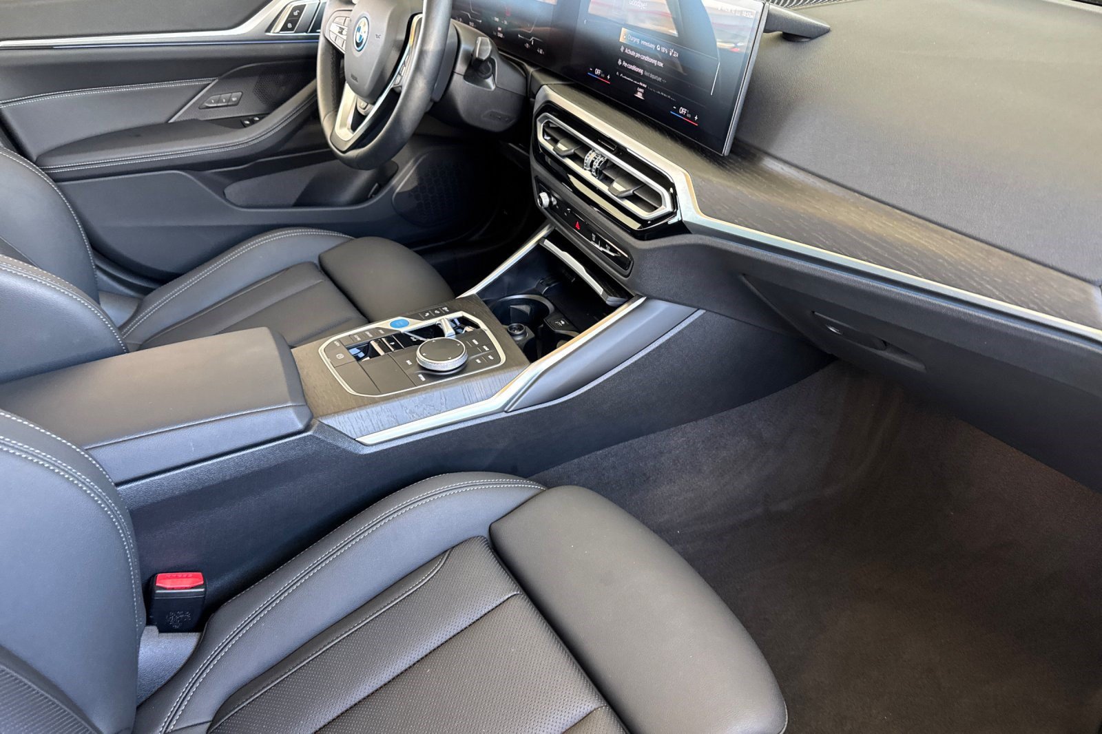 Certified 2023 BMW i4 eDrive40 w/ Premium Package RWD image 32