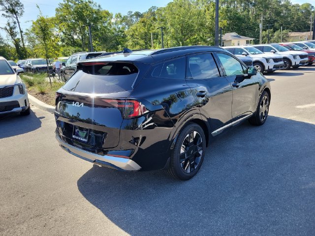 New 2026 Kia Sportage SX FWD image 2