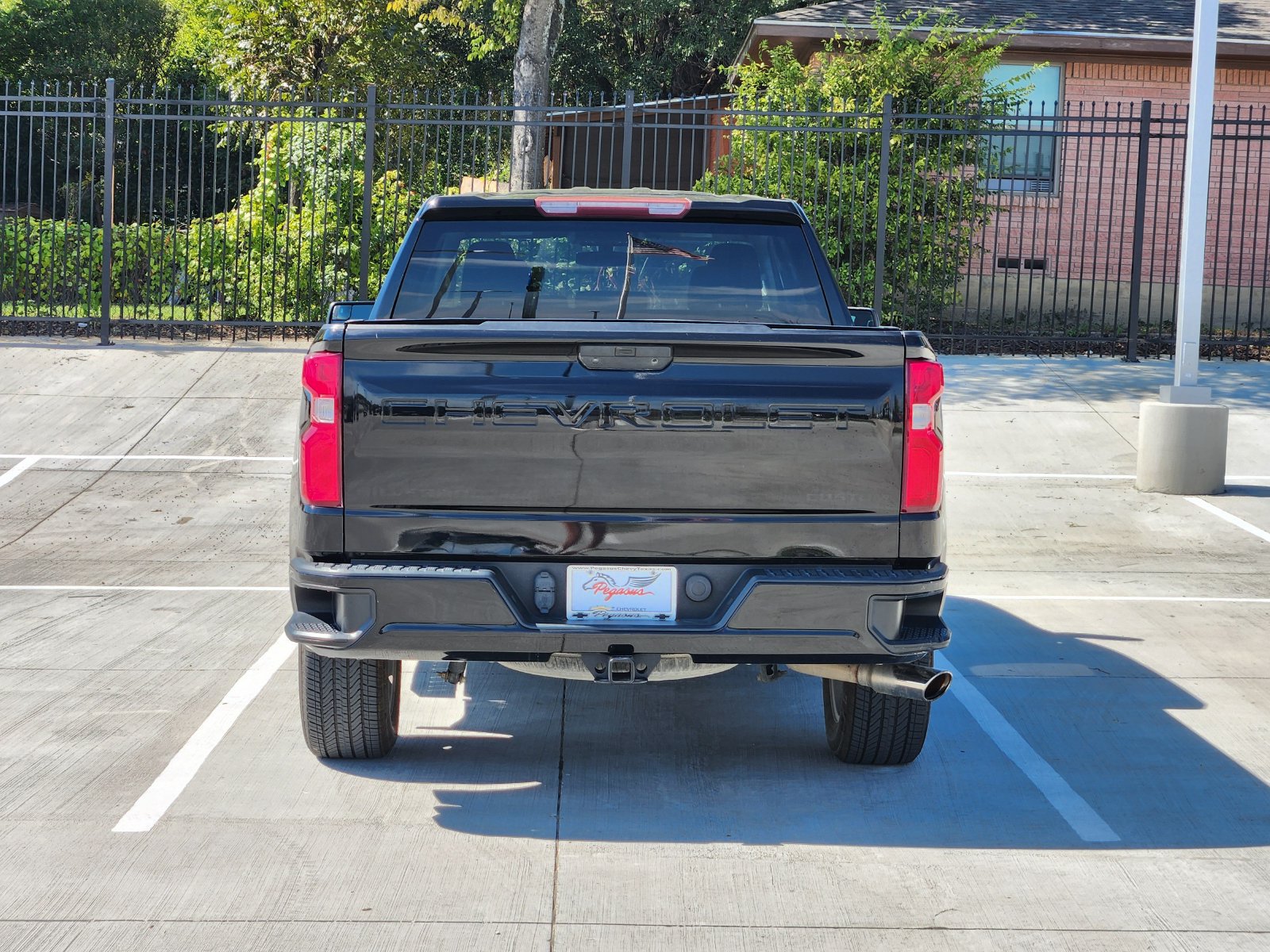 Certified 2020 Chevrolet Silverado 1500 Custom w/ Custom Value Package RWD image 9