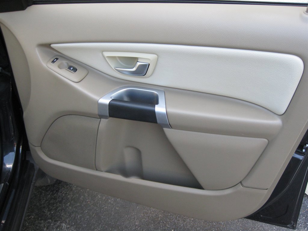 Used 2012 Volvo XC90 3.2 AWD/4WD image 38