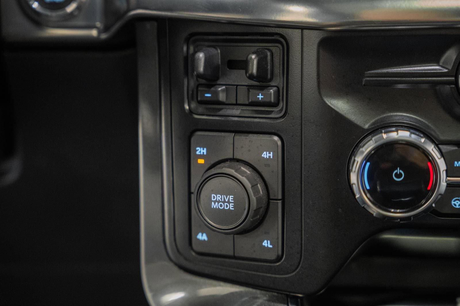 Certified 2023 Ford F150 Lariat w/ Equipment Group 502A High AWD/4WD image 34