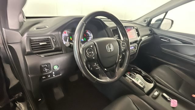 Used 2017 Honda Pilot Elite image 13