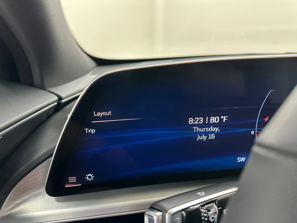 New 2026 Cadillac Lyriq Luxury AWD/4WD image 43