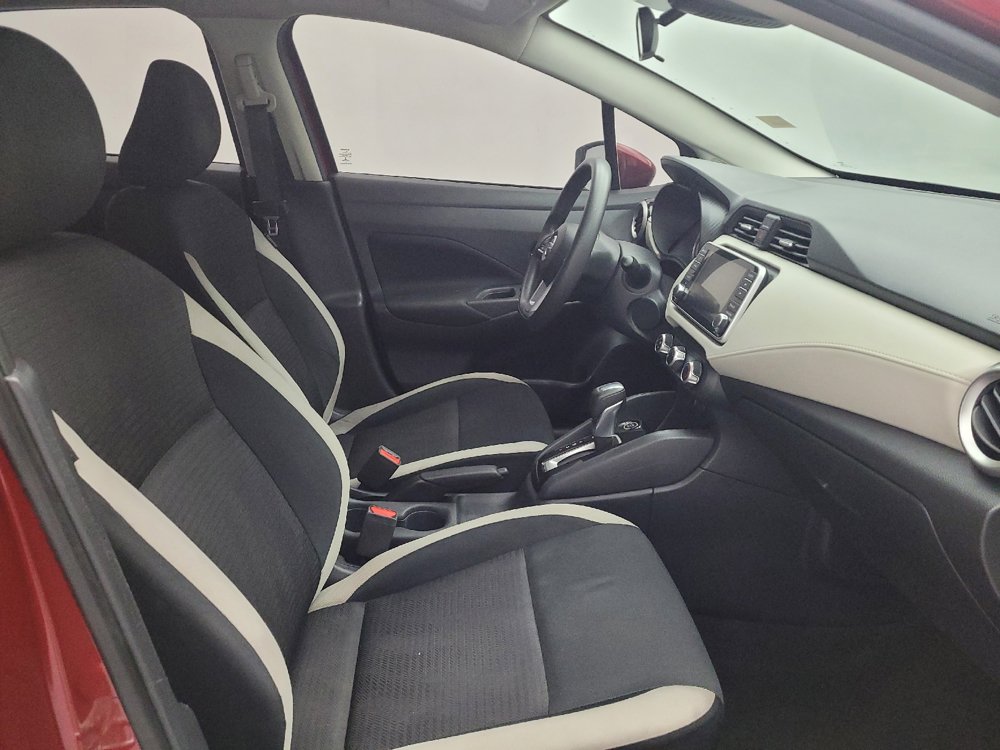 Used 2021 Nissan Versa SV FWD image 21