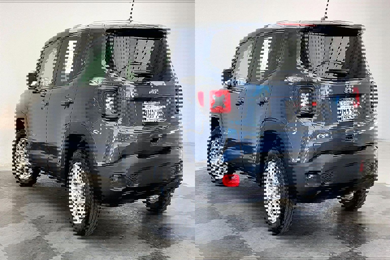 Certified 2023 Jeep Renegade Latitude image 10
