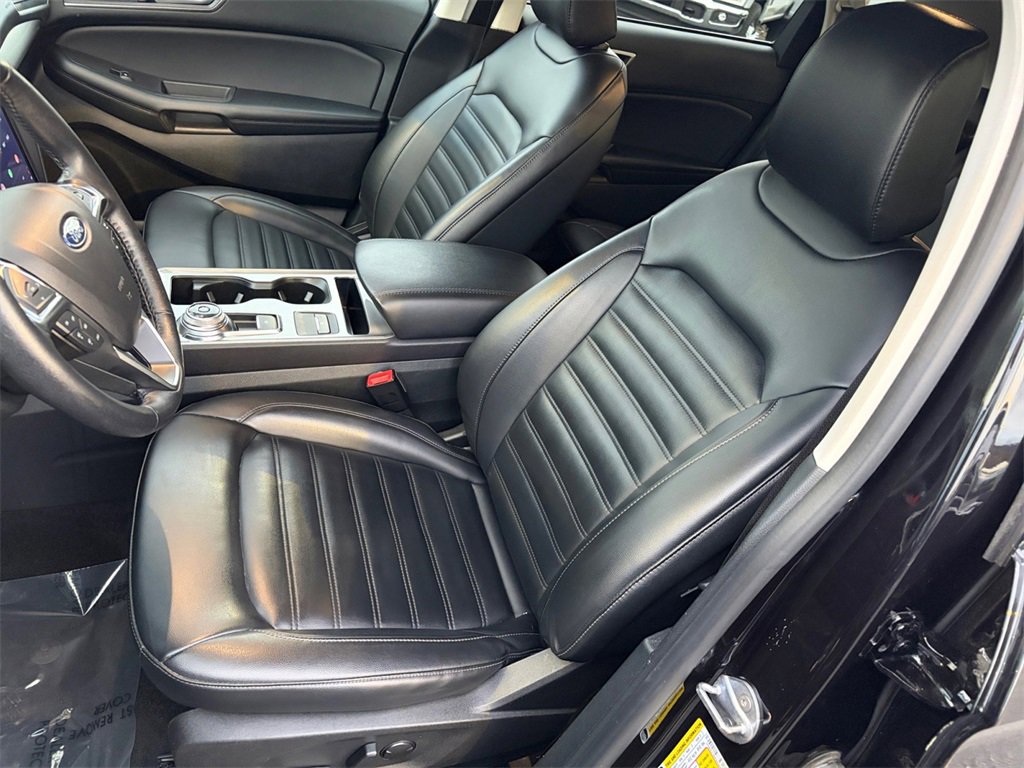 Used 2023 Ford Edge SEL image 18
