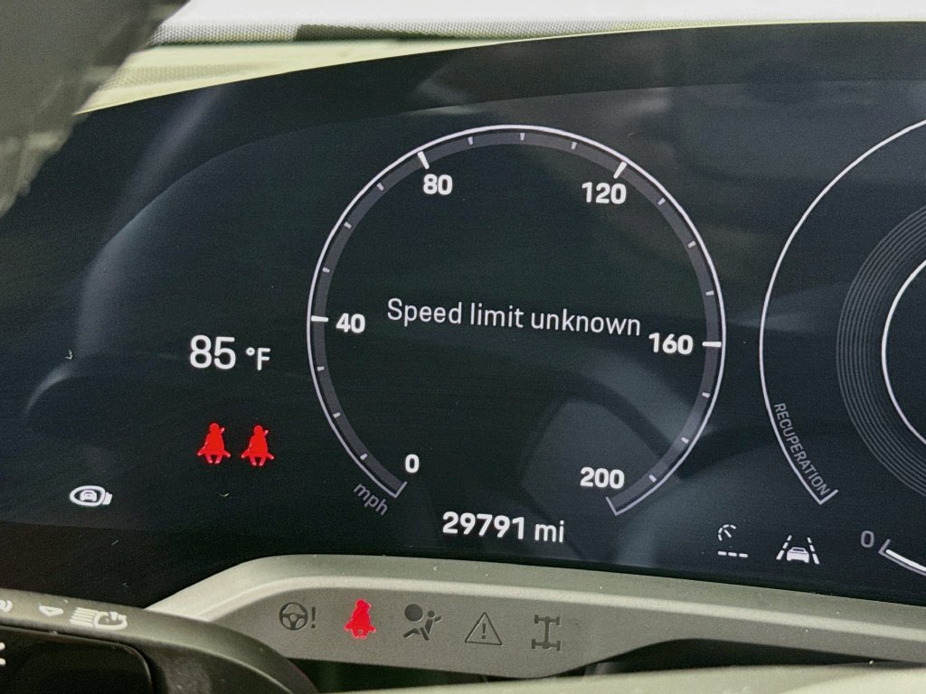 Certified 2021 Porsche Taycan 4S AWD/4WD image 13