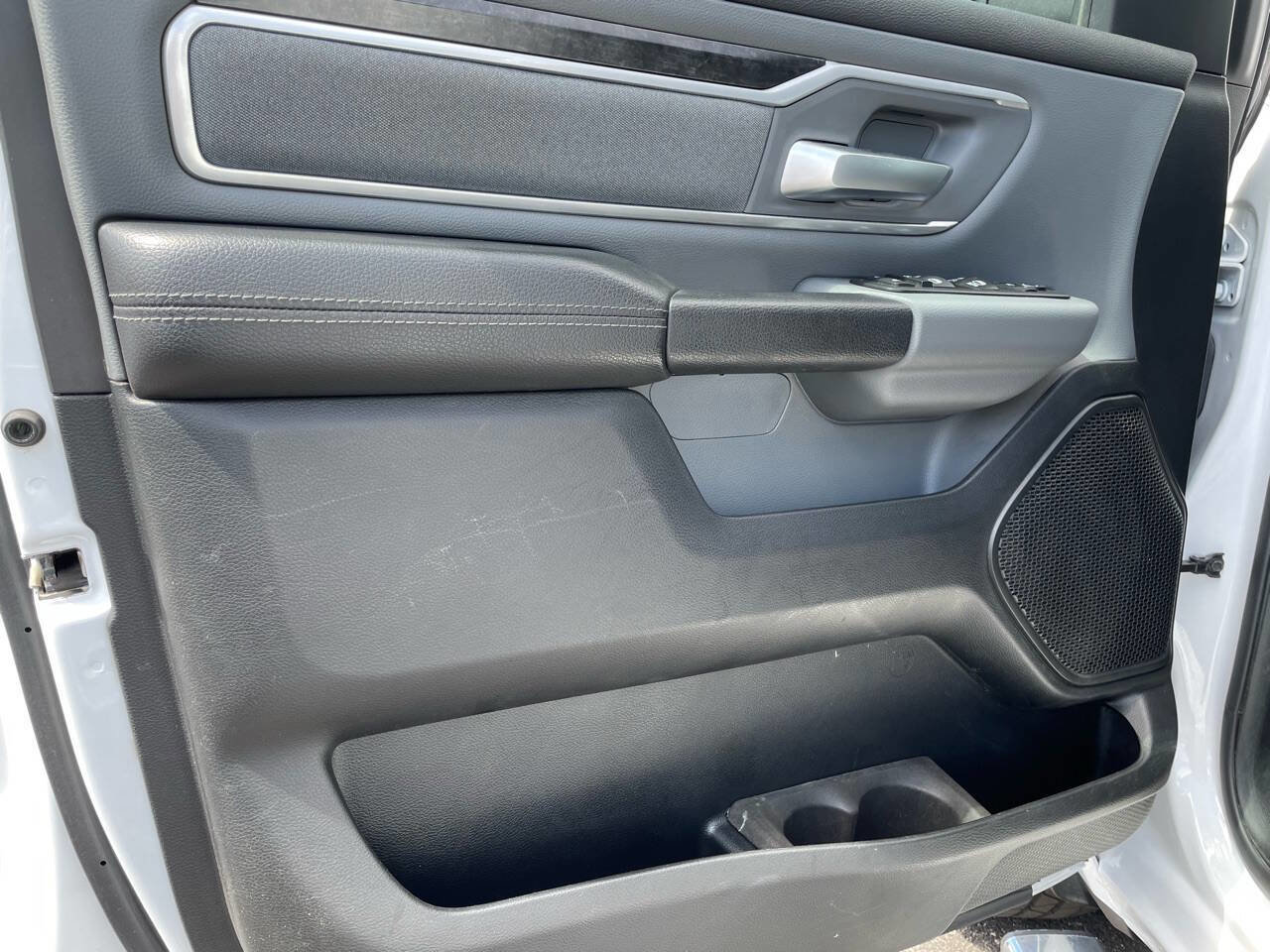 Used 2021 RAM 1500 Big Horn image 5