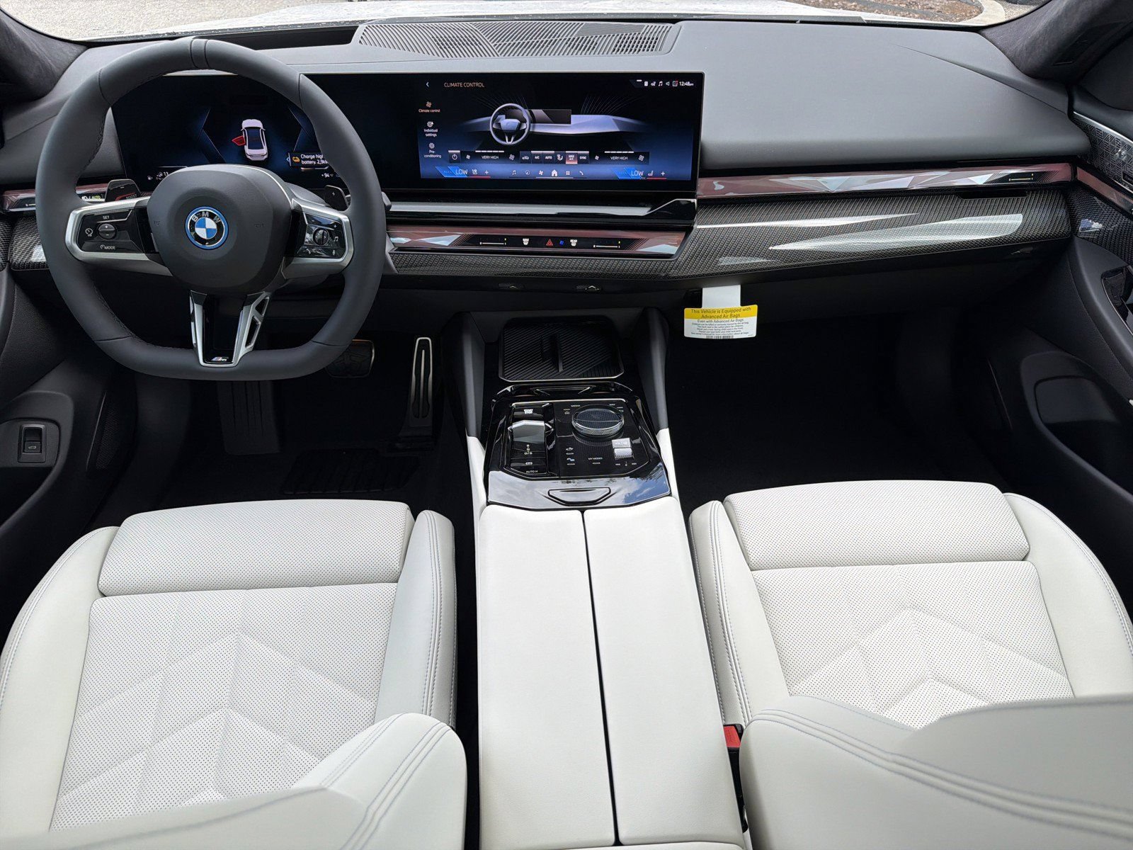 New 2027 BMW 550e xDrive AWD/4WD image 14