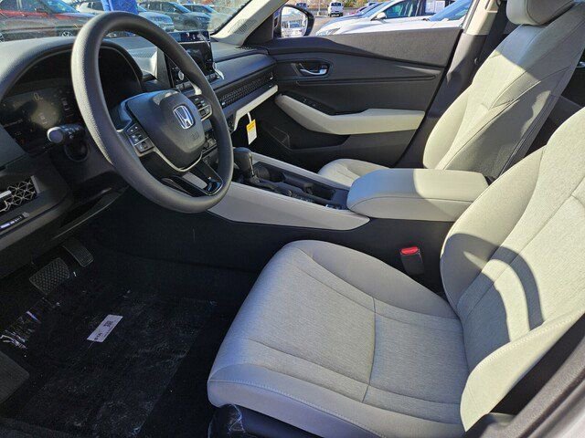 New 2025 Honda Accord SE image 7