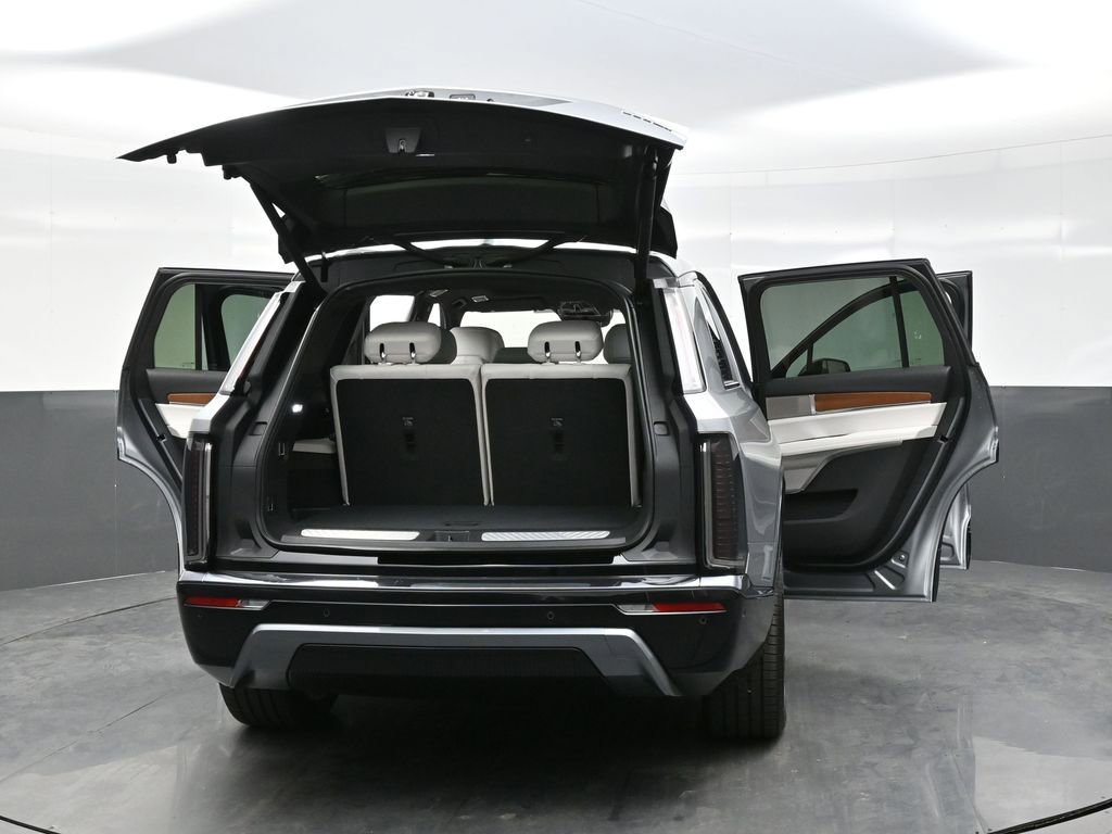 New 2026 Cadillac Vistiq Premium Luxury AWD/4WD image 29