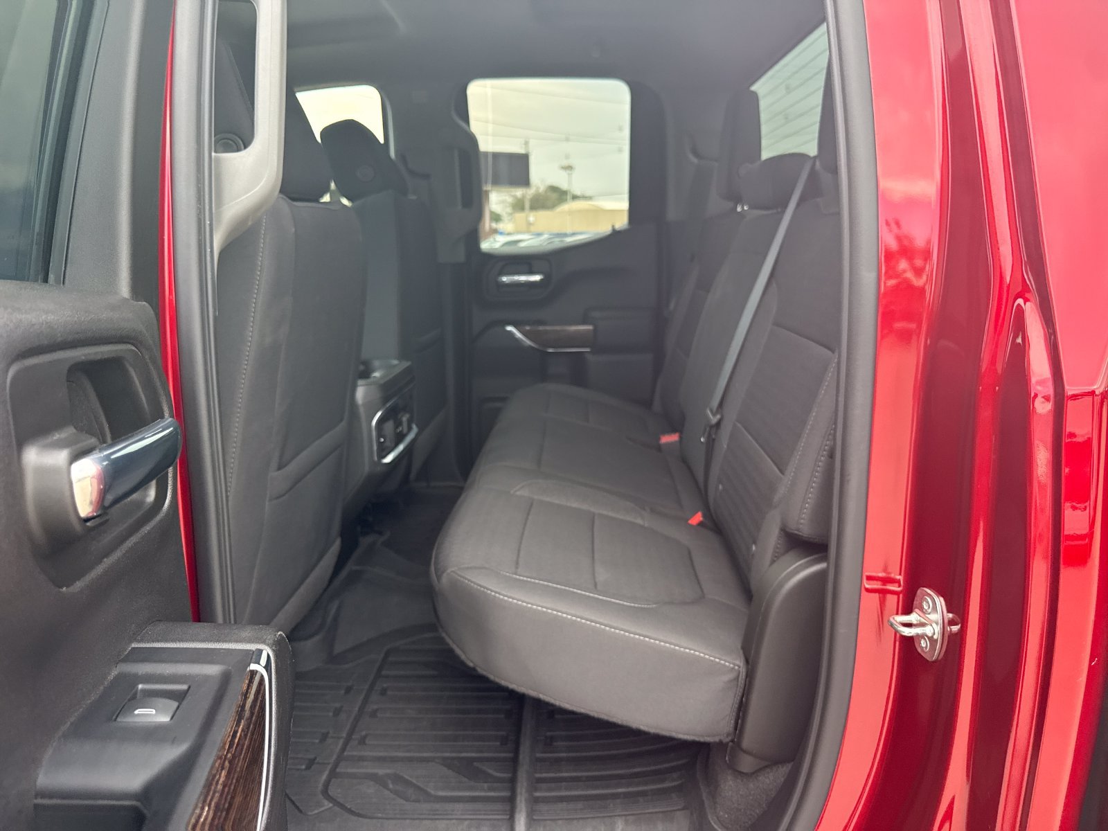 Used 2022 GMC Sierra 1500 Elevation w/ LPO, Elevation Black Package AWD/4WD image 19