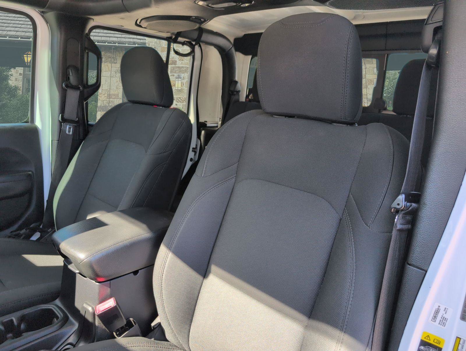 Used 2020 Jeep Gladiator Sport w/ Quick Order Package 24S AWD/4WD image 5