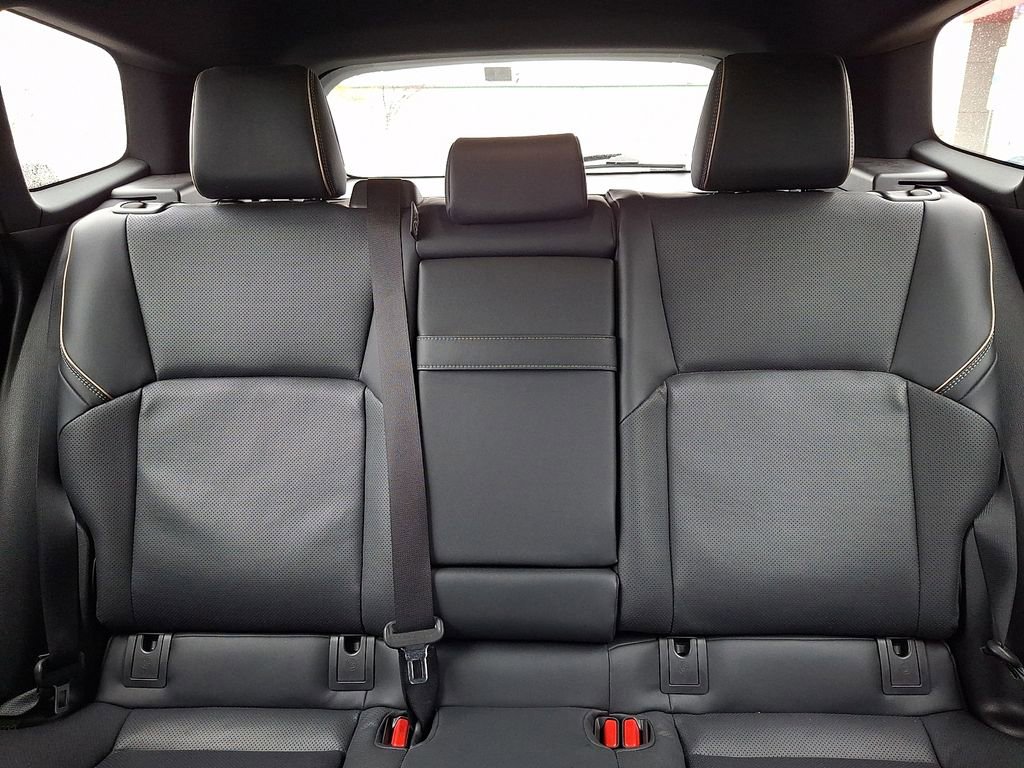 Used 2025 Toyota Crown Signia AWD/4WD image 19