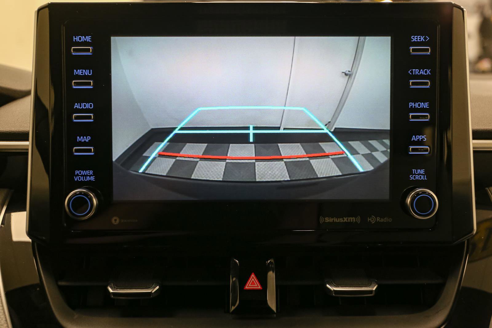 Used 2019 Toyota Corolla SE FWD image 28