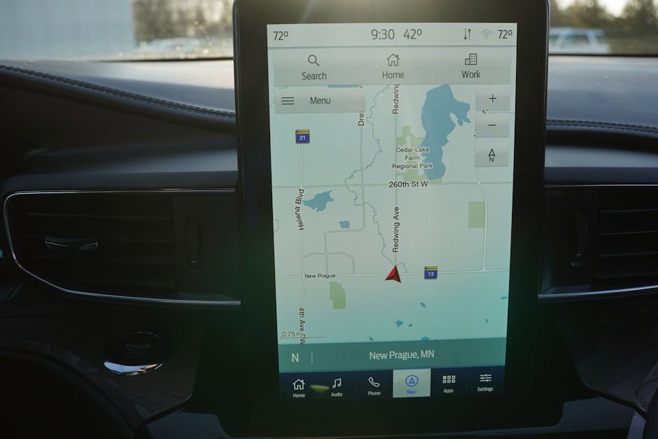 Certified 2022 Ford Explorer Platinum w/ Equipment Group 601A image 29