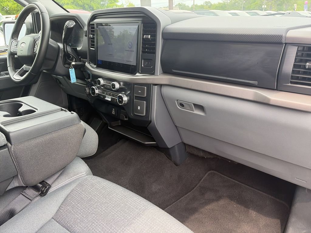 Used 2025 Ford F150 XLT w/ Equipment Group 301A Standard AWD/4WD image 31