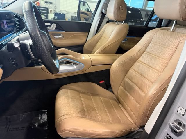 Used 2024 Mercedes-Benz GLS 450 4MATIC image 20
