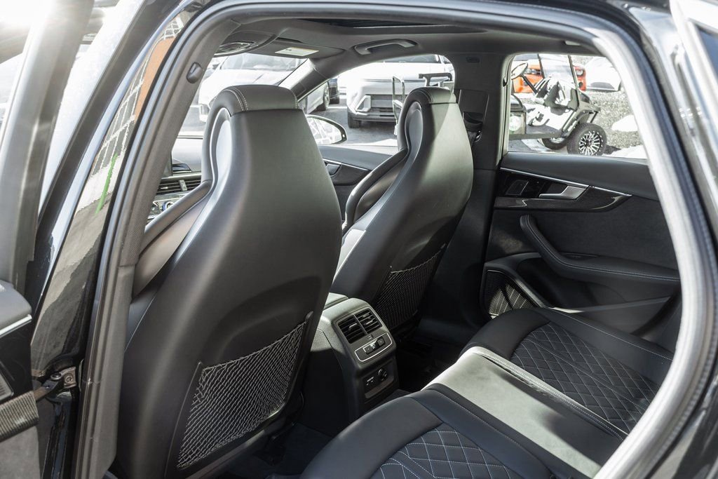 Used 2023 Audi S4 Premium Plus w/ Premium Plus Package image 33