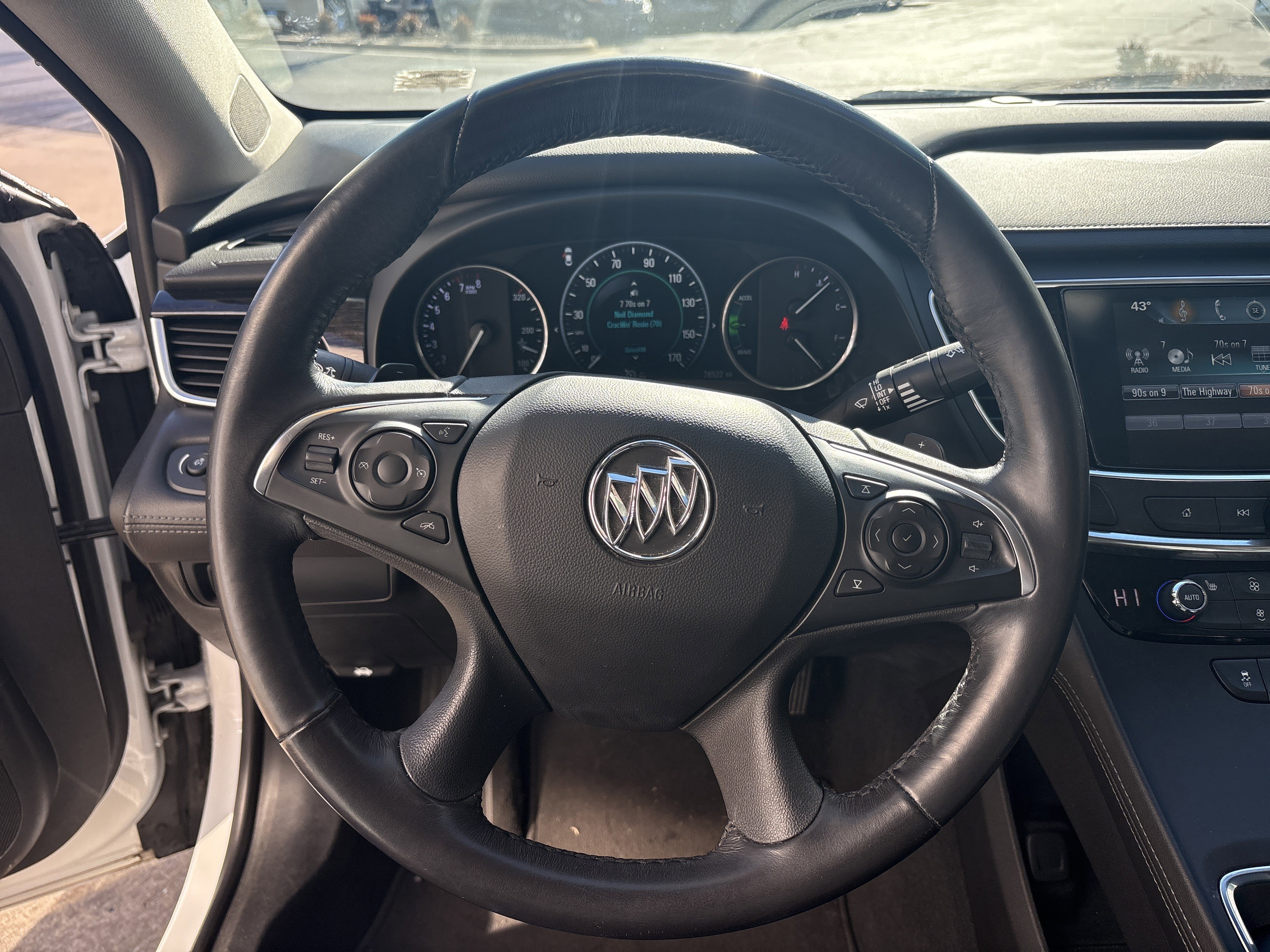 Used 2018 Buick LaCrosse Essence w/ Sun and Shade Package image 17