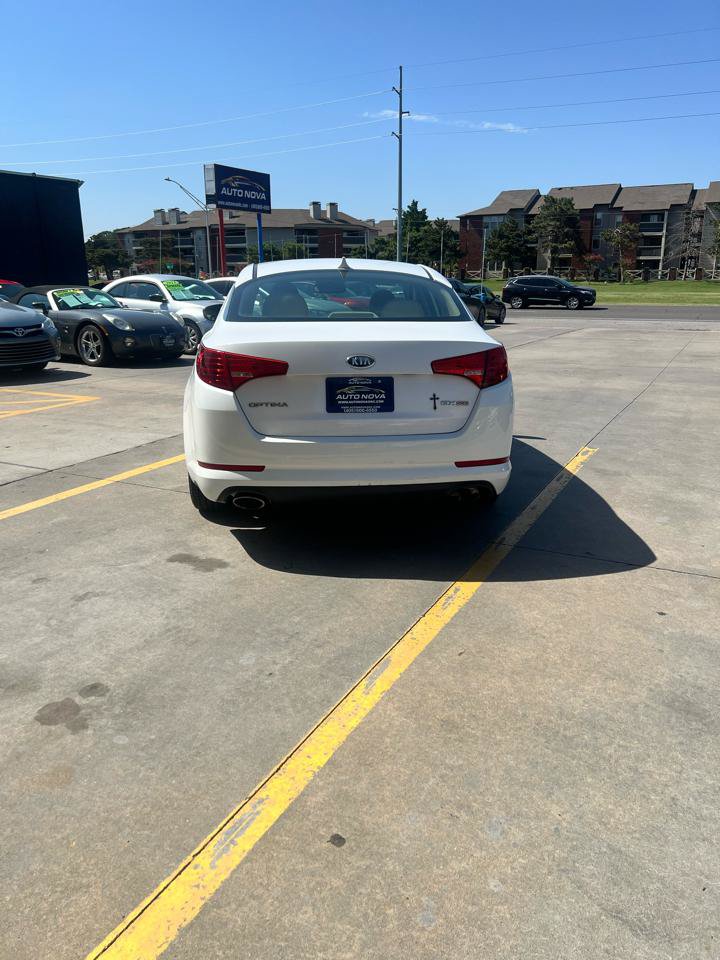 Used 2012 Kia Optima EX FWD image 6