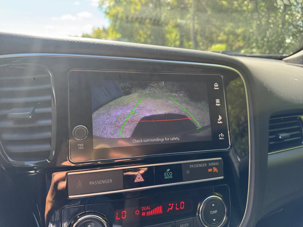 Used 2019 Mitsubishi Outlander AWD image 20