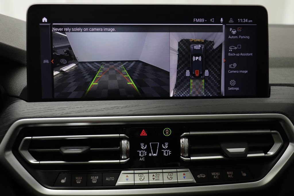 Certified 2024 BMW X4 xDrive30i w/ Premium Package image 11