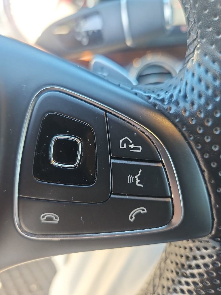 Used 2018 Mercedes-Benz E 300 4MATIC image 18