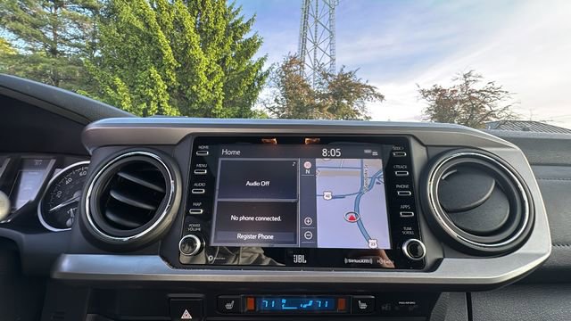 Used 2023 Toyota Tacoma Limited w/ Black Out Package (TMS) AWD/4WD image 20