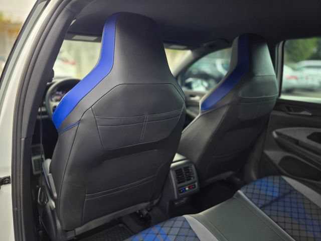 Used 2025 Volkswagen Golf R Black Edition AWD/4WD image 46