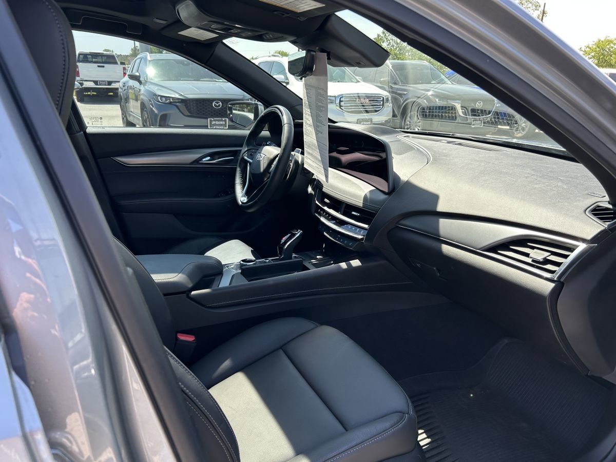 Used 2025 Cadillac CT5 Premium Luxury w/ Technology Package AWD/4WD image 12