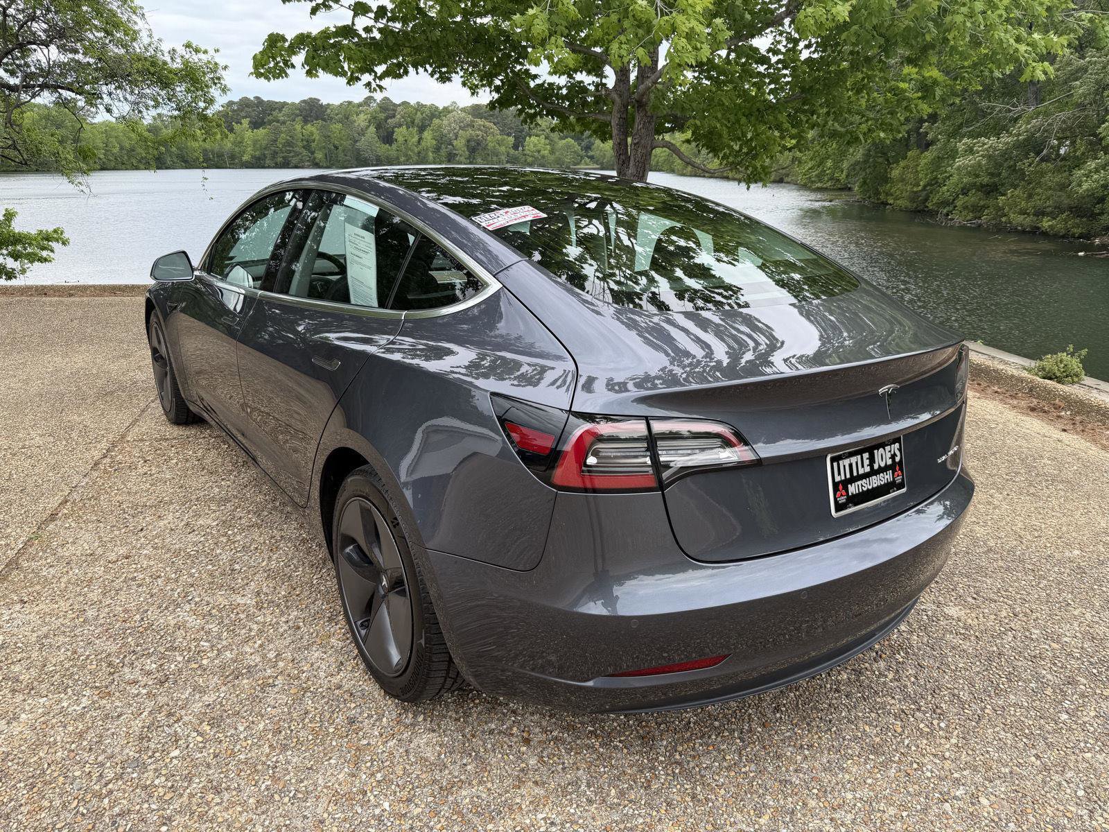 Used 2018 Tesla Model 3 Long Range AWD/4WD image 5