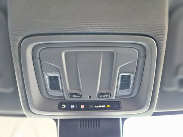 Used 2024 Chevrolet Silverado 1500 LT image 27