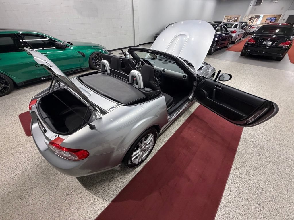 Used 2011 MAZDA MX-5 Miata Sport RWD image 56