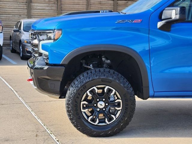 Used 2025 Chevrolet Silverado 1500 ZR2 image 16