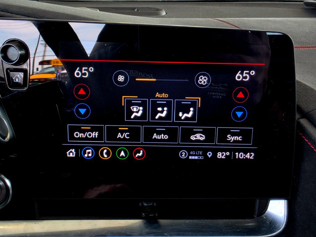Used 2023 Chevrolet Corvette Stingray Premium Conv w/ Z51 Performance Package RWD image 56