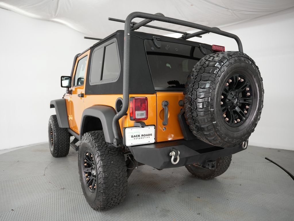 Used 2014 Jeep Wrangler Rubicon w/ Power Convenience Group AWD/4WD image 7