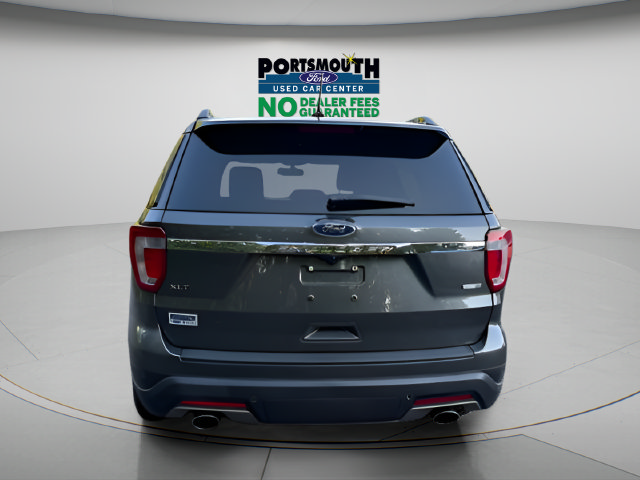 Used 2019 Ford Explorer XLT w/ Equipment Group 202A AWD/4WD image 28