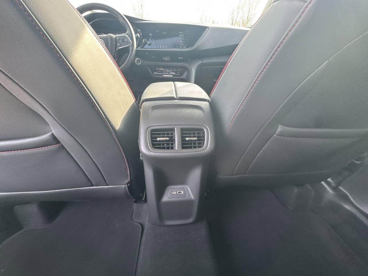 Used 2023 Buick Envision Essence w/ Sport Touring Package image 21