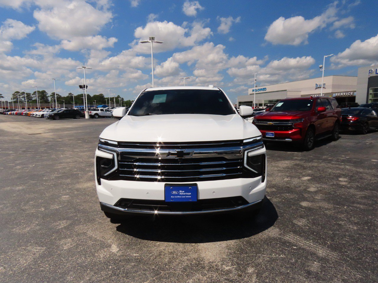 Used 2026 Chevrolet Tahoe LT w/ Comfort Package image 4