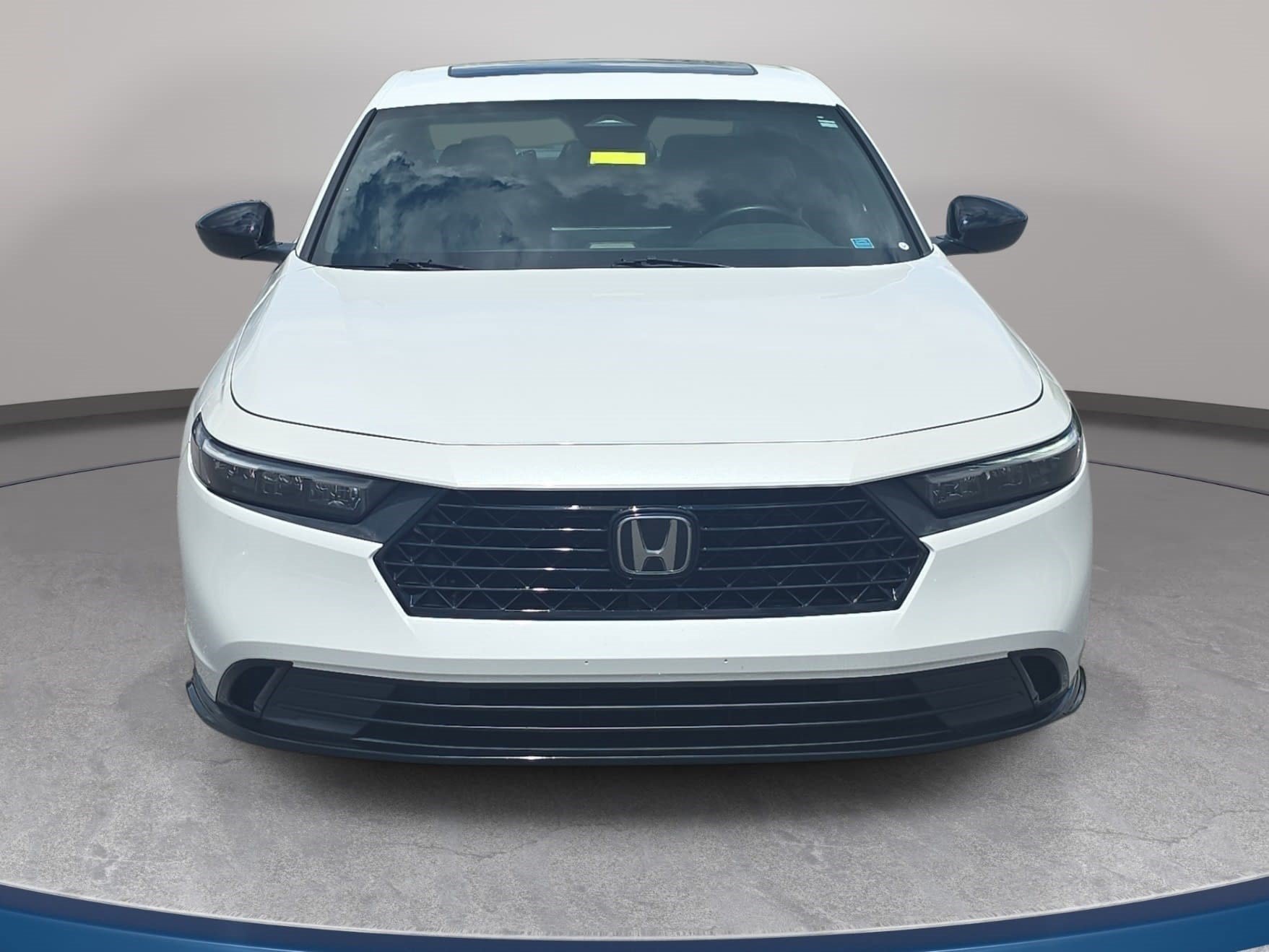 Used 2023 Honda Accord Sport image 2