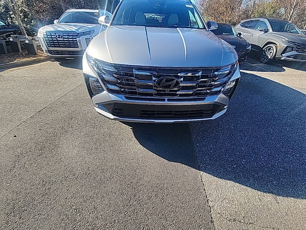 Certified 2025 Hyundai Tucson Limited image 2