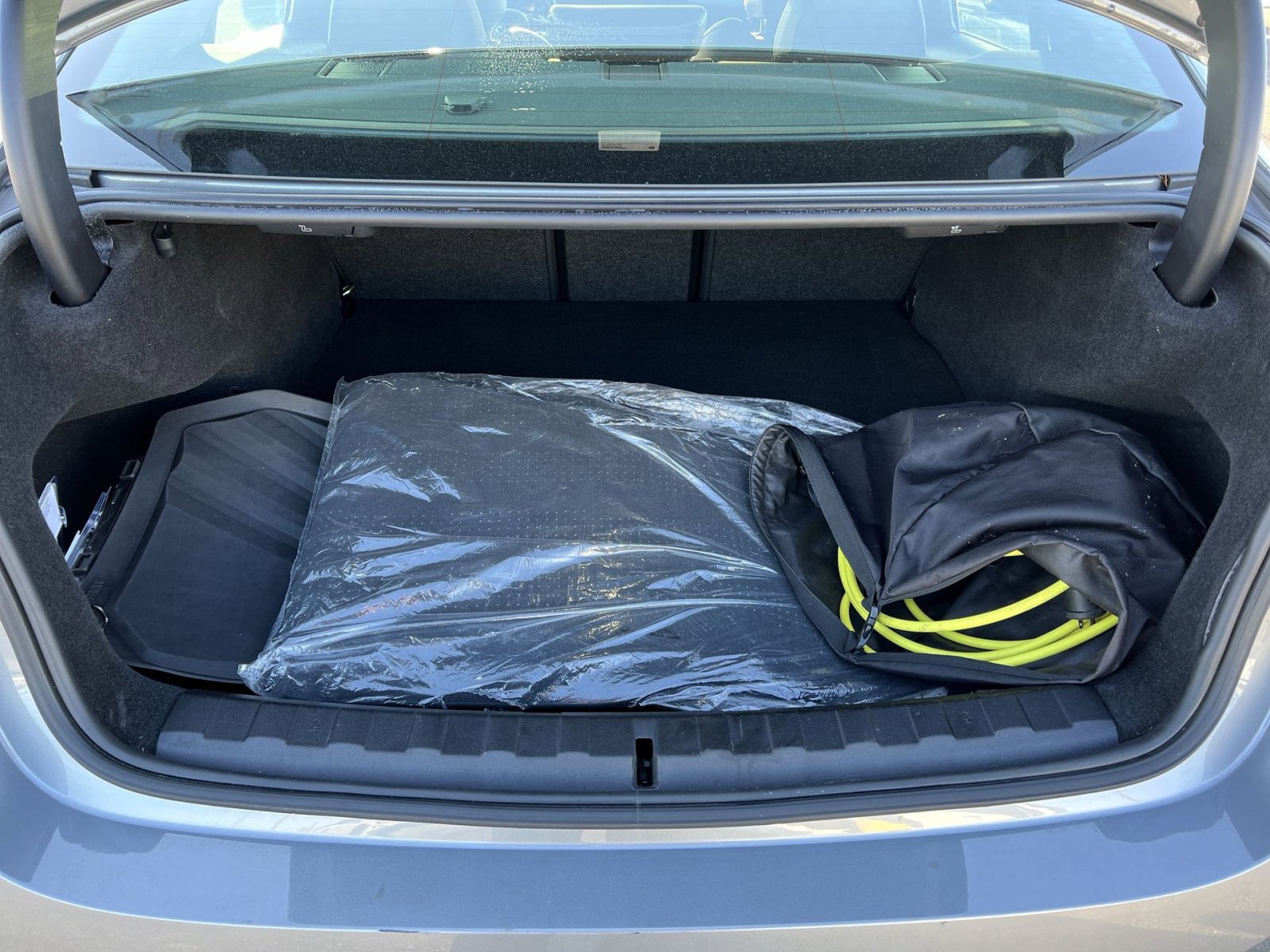 Used 2023 BMW 330e xDrive w/ Premium Package image 26