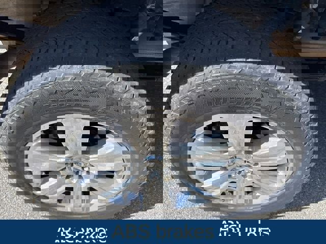 Used 2018 Ford F150 Platinum w/ Equipment Group 701A Luxury image 29