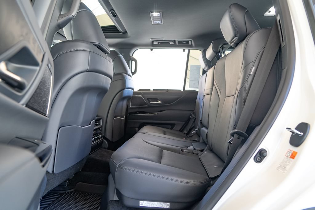 New 2026 Lexus LX 700h Luxury w/ Appearance Package AWD/4WD image 15