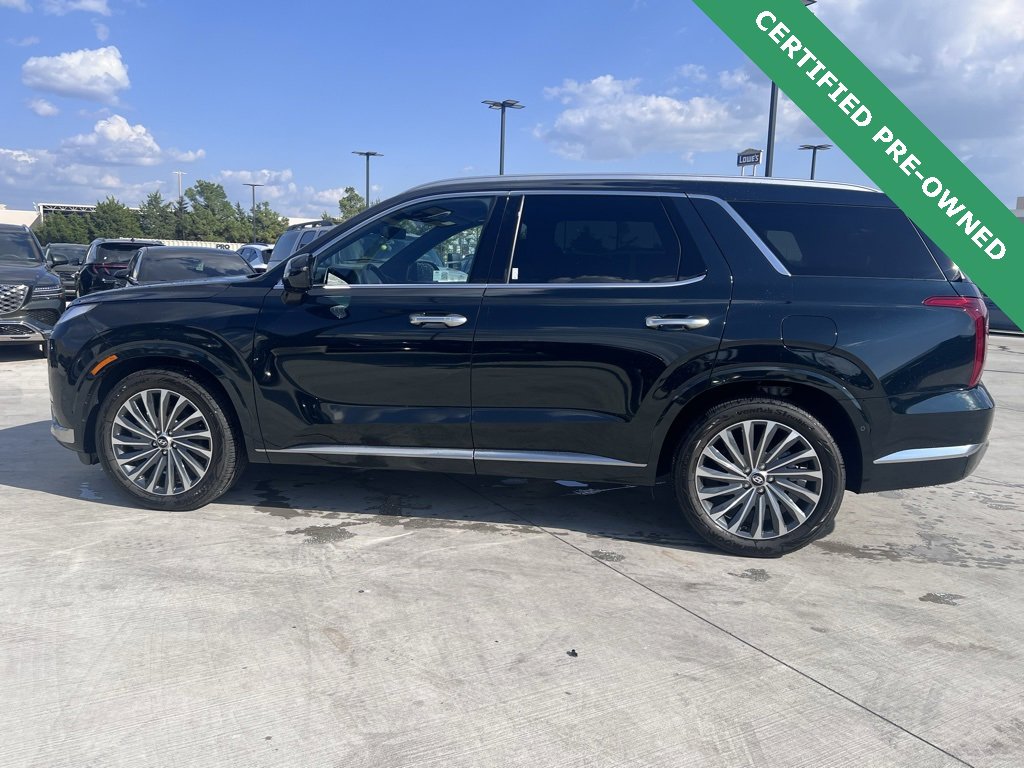 Used 2024 Hyundai Palisade Calligraphy image 2