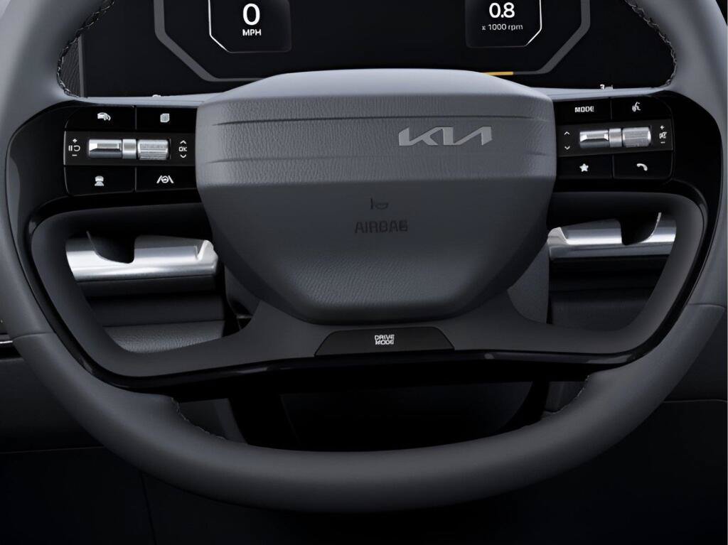 New 2027 Kia Carnival SX w/ Dark Edition Package FWD image 17